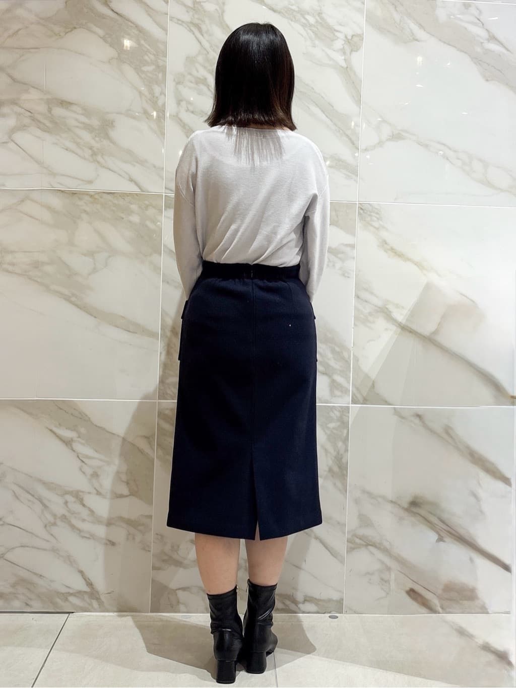 マキさんの「index｜ラメガーター編みボートネックニット【洗濯機OK】《8col／XS～LL》」を使ったコーディネート