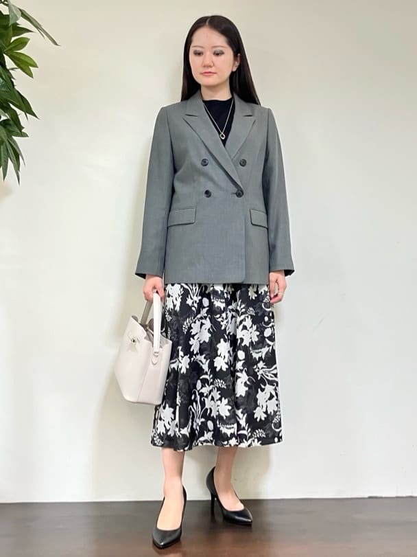 カレンさんの「UNTITLED｜【セットアップ可】ウールライク ダブルブレストジャケット」を使ったコーディネート