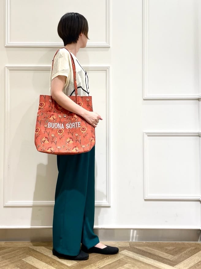 SOさんの「SHOO･LA･RUE｜」を使ったコーディネート