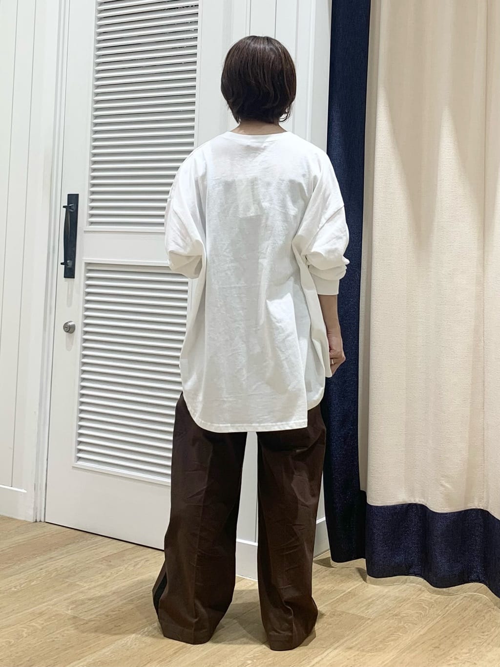 IMARIさんの「Dessin｜【洗える】箔プリントロングTシャツ」を使ったコーディネート