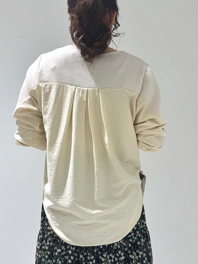そんさんの「INDIVI｜【洗える／選べる8色】トーンアップニット」を使ったコーディネート