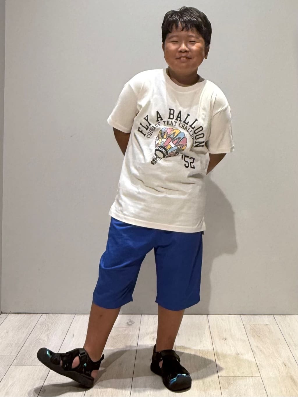 kuboさんの「THE SHOP TK｜【110－160/6色展開】コットン半袖Tシャツ/洗濯機OK」を使ったコーディネート