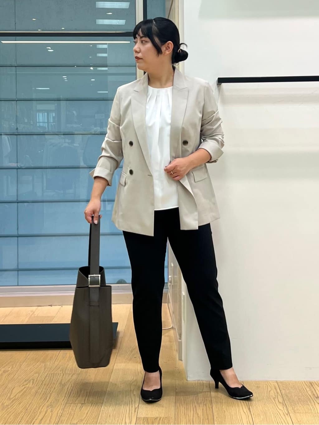 shimaさんの「INDIVI｜【UVケア】タックブラウス」を使ったコーディネート