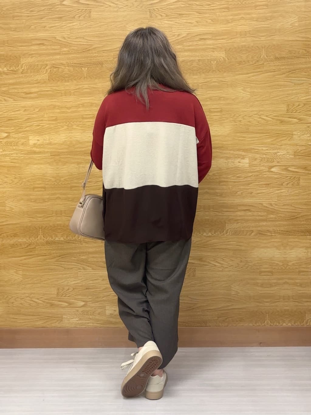 ぁむさんの「SHOO･LA･RUE｜【S-LL】インしないで着られる 3段切り替えトップス」を使ったコーディネート