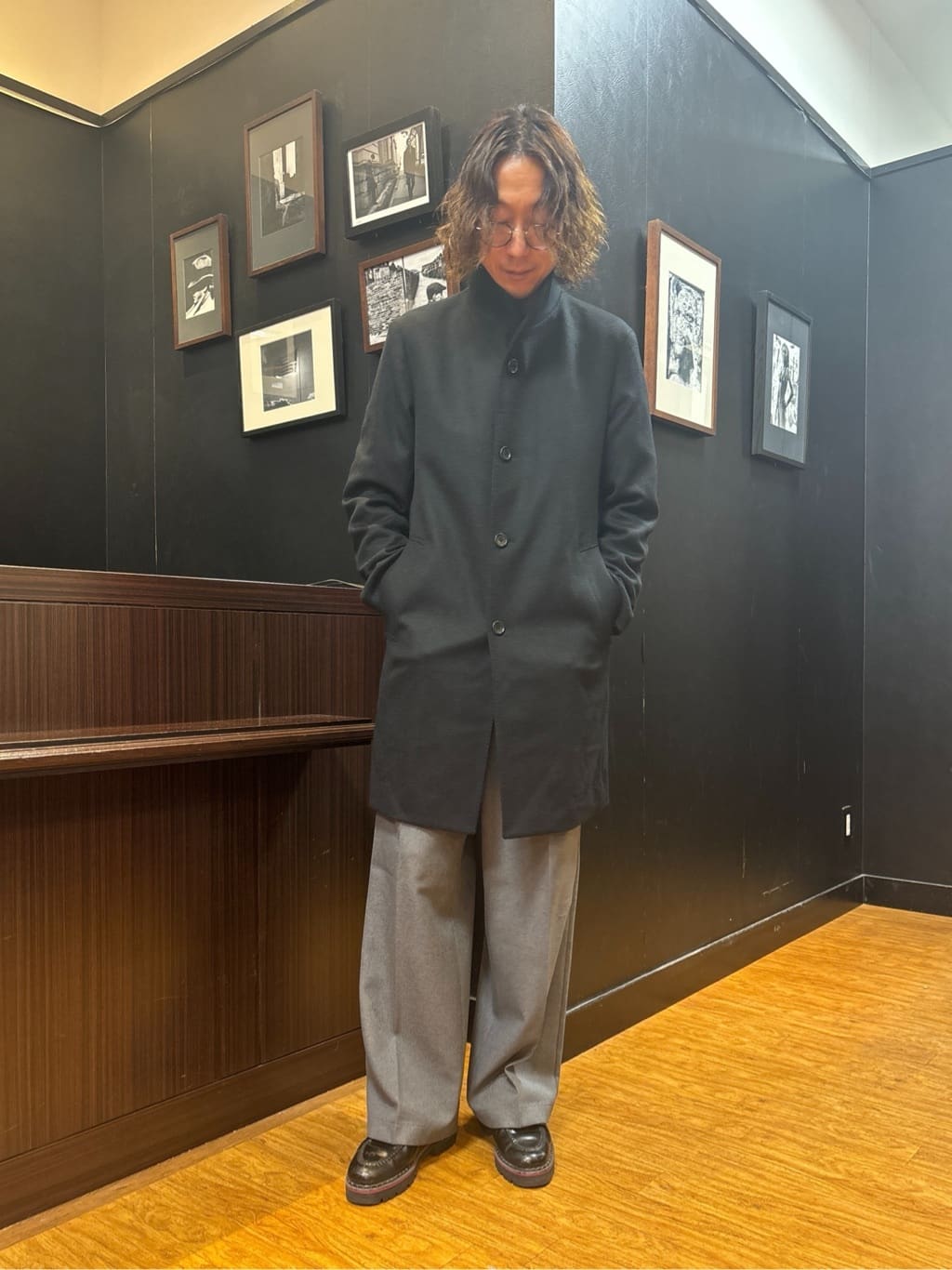 おーのさんの「TAKEO KIKUCHI｜【ウールカシミヤブレンド】ビーバー調 スタンドカラー コート」を使ったコーディネート