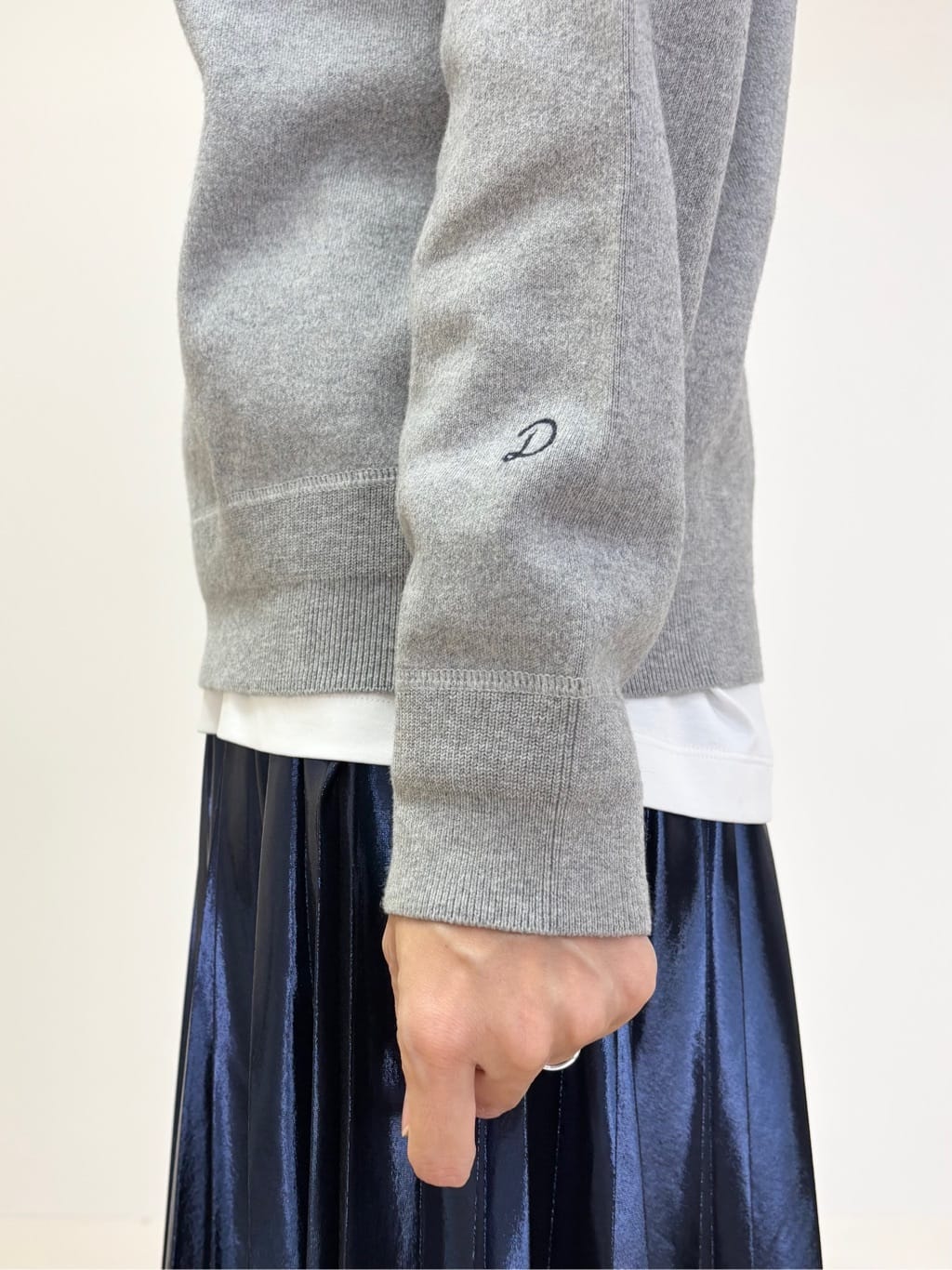 YOKOTAさんの「DRESSTERIOR｜◆【洗える/7色展開】ウォッシャブルコットンカシミヤニット」を使ったコーディネート