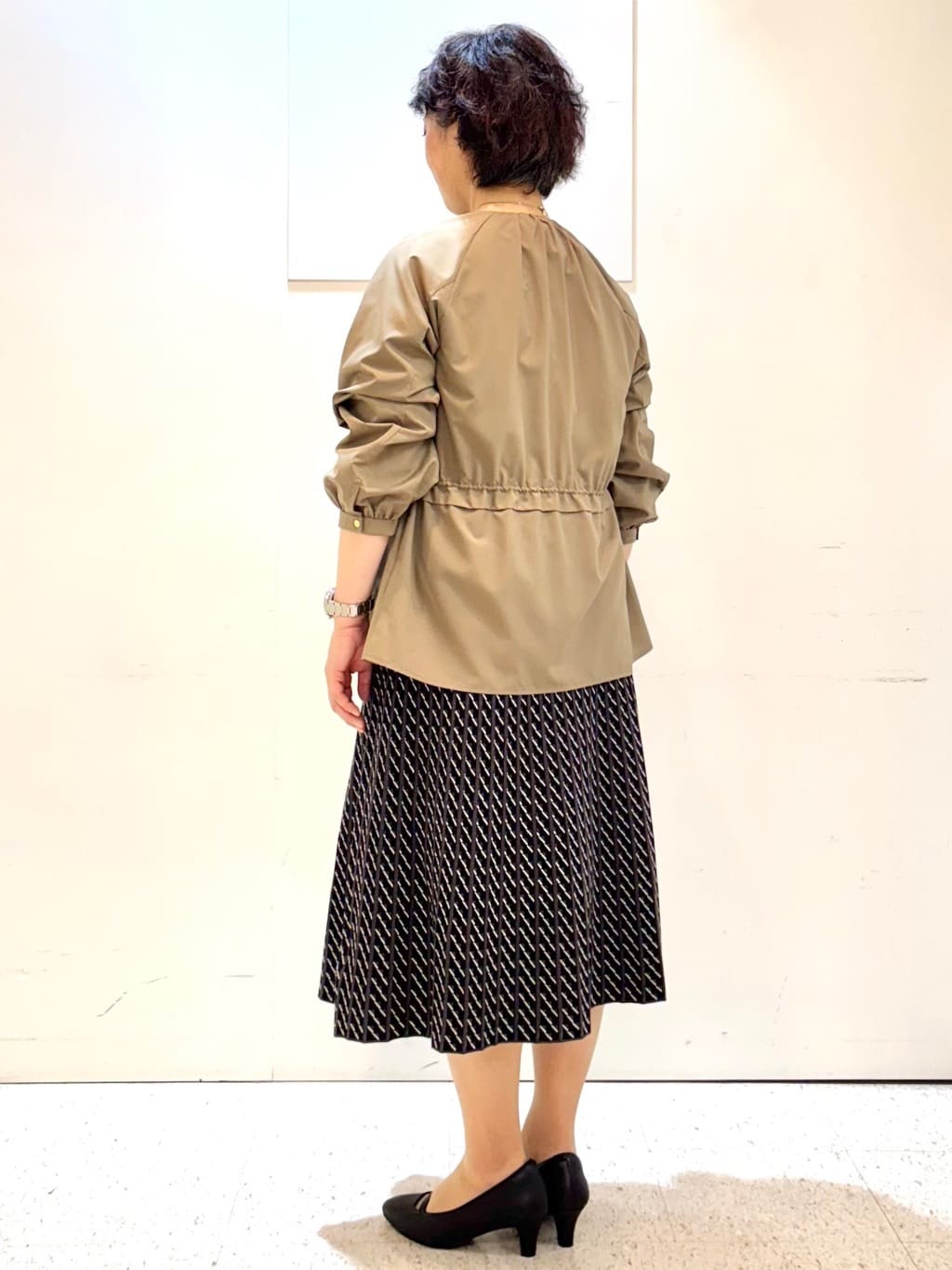 ヤスコさんの「Reflect｜【パンツにもスカートにも合わせやすい◎】ライティブルゾン」を使ったコーディネート