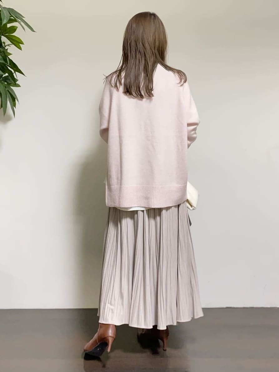 tomoさんの「UNTITLED｜【ミディ丈/軽やか】セミラグランリバー コート」を使ったコーディネート