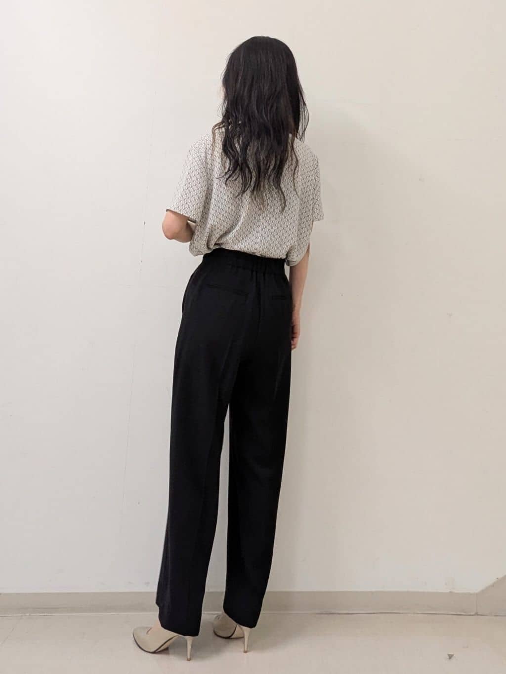 miiさんの「INDIVI｜【着心地◎！】タックワイドパンツ」を使ったコーディネート