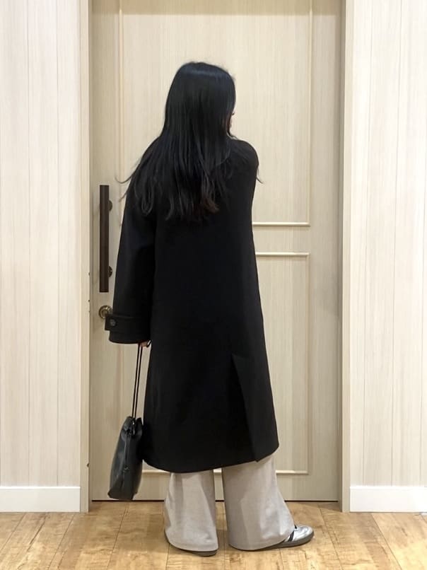 ERIさんの「SHOO･LA･RUE｜【あったか/S-LL】ゆるっとリラクシーに イージーワイドパンツ」を使ったコーディネート