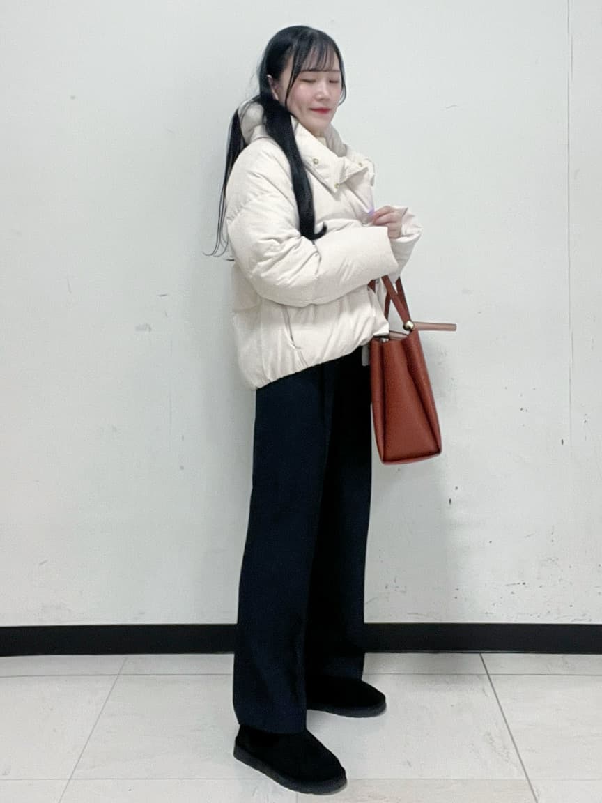 Hitomiさんの「index｜KAWADAダウンショートコート【撥水／洗濯機OK／静電気防止裏地】《XS～LL》」を使ったコーディネート
