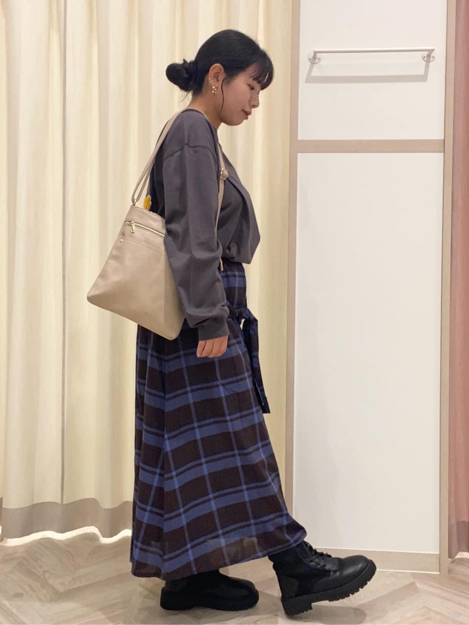 まちゃんなちゃんさんの「SHOO･LA･RUE｜グラフィックアソート BIGロンT」を使ったコーディネート