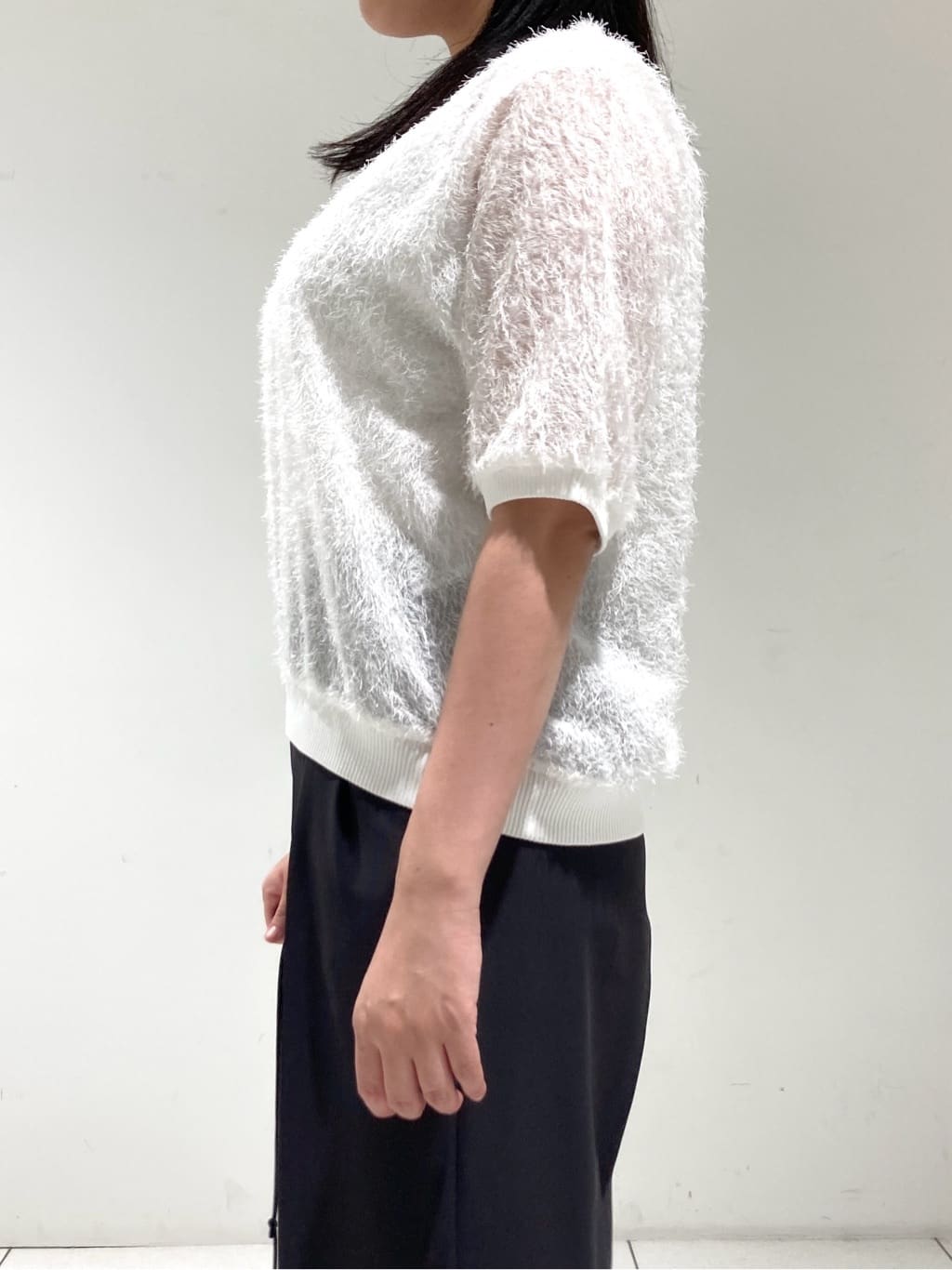 momokoさんの「INDIVI｜ヘアリージャカードトップス」を使ったコーディネート