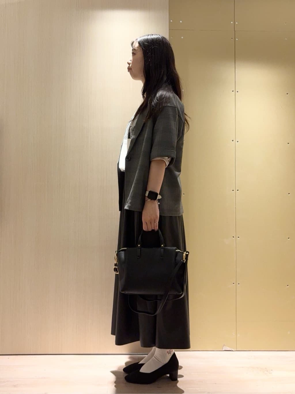 HaRuさんの「SHOO･LA･RUE｜【セットアップ可/洗濯後しわになりにくい】5分袖テーラードジャケット」を使ったコーディネート