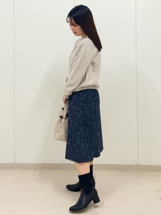 ゆうさんの「Reflect｜【広がりすぎない／美シルエット◎】ツイードフレアスカート」を使ったコーディネート