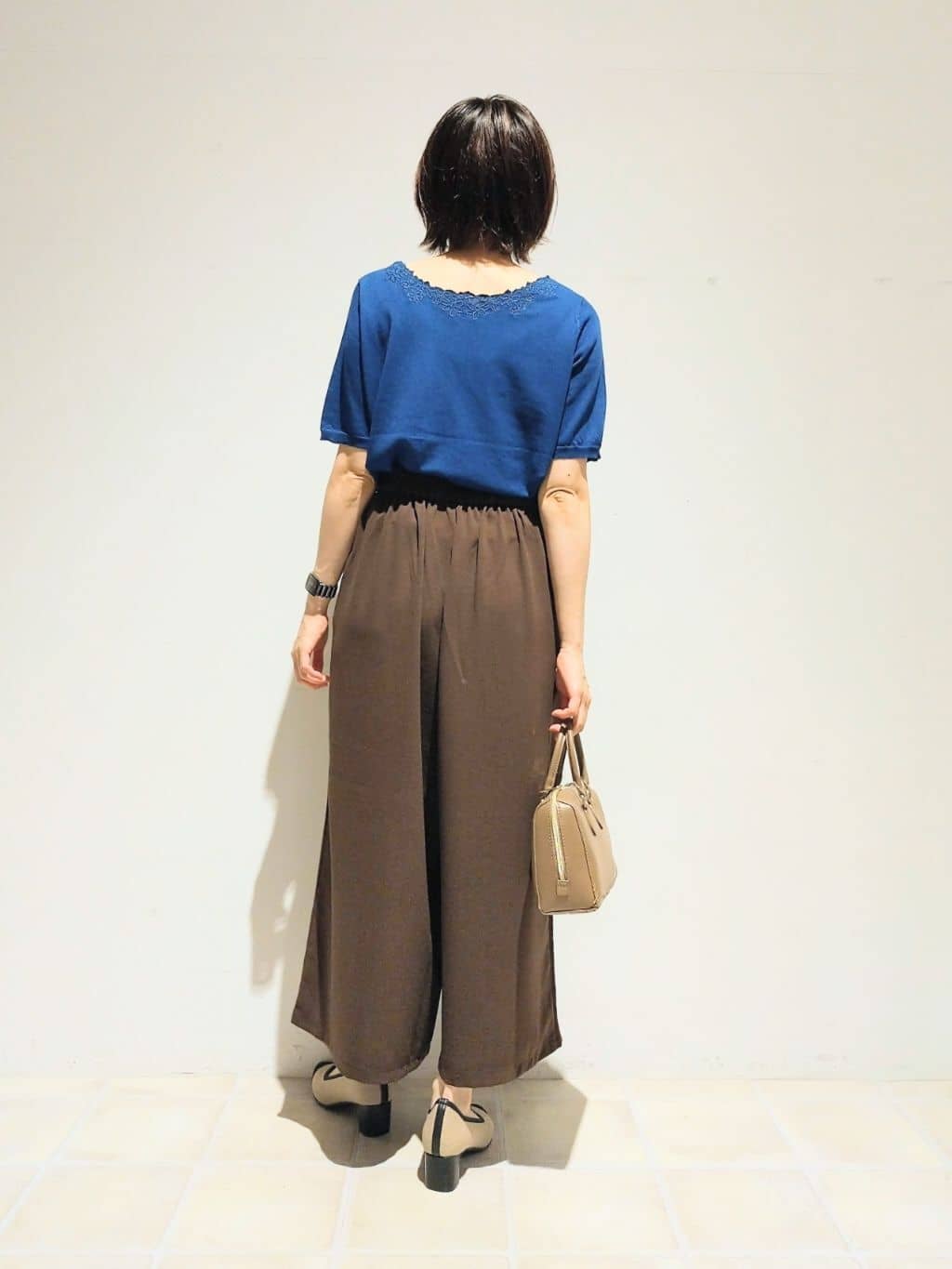 miomioさんの「SHOO･LA･RUE｜【洗える/S-LL/前後2WAY】きれい見え 刺繍ニットカーディガン」を使ったコーディネート