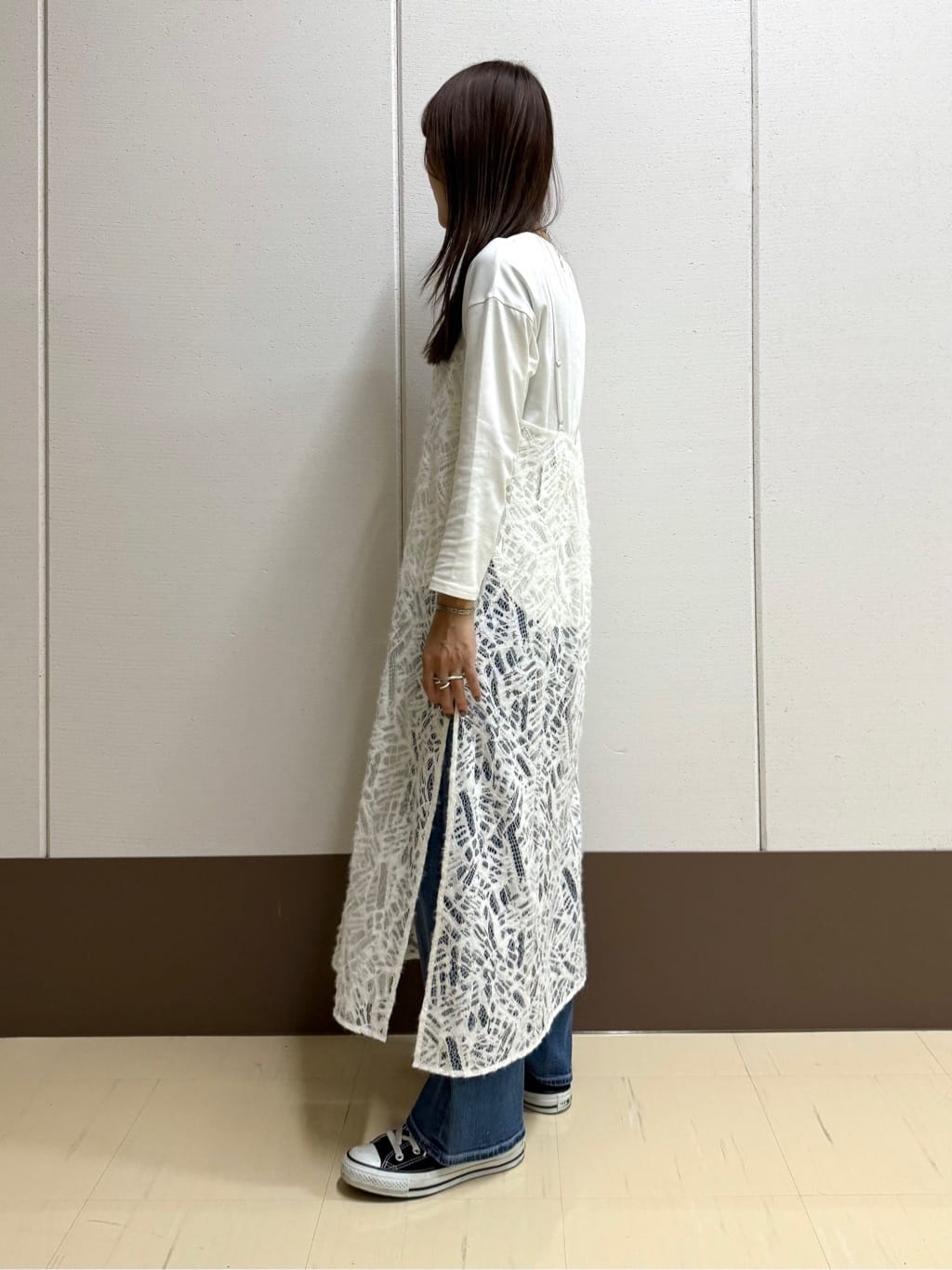 mamiさんの「INDIVI｜【レイヤード◎】レースキャミドレス」を使ったコーディネート
