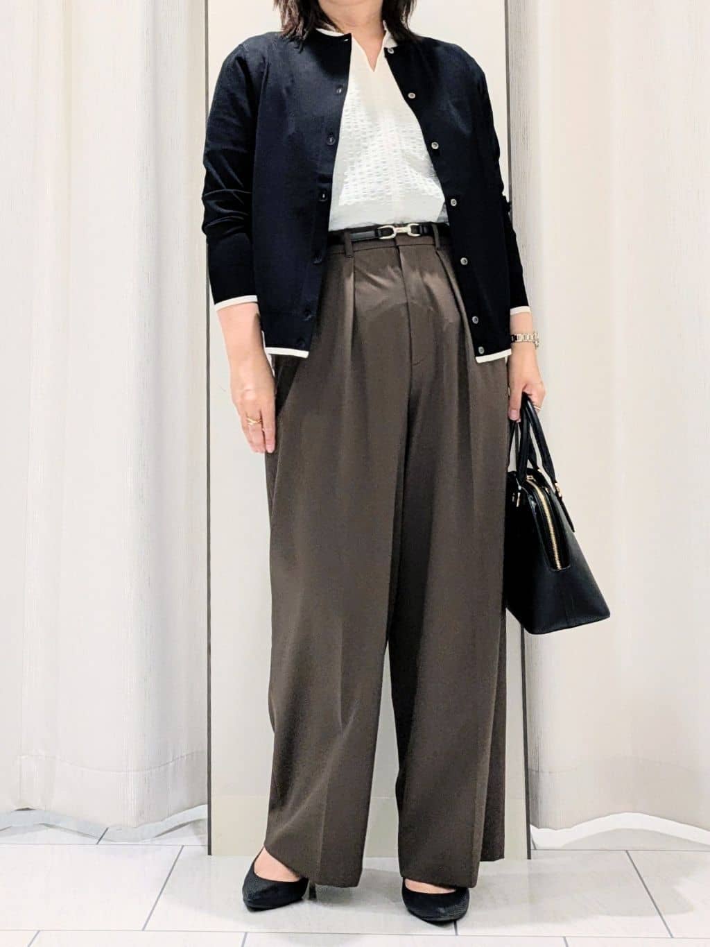 Onumaさんの「UNTITLED｜【アンサンブル可/薄手】ベーシッククルーネックカーディガン」を使ったコーディネート