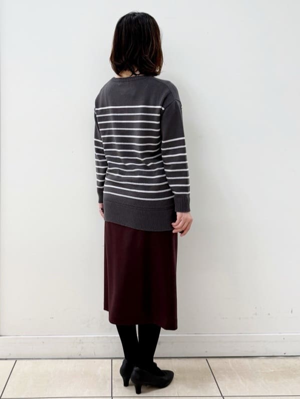 KIKIさんの「Reflect｜【すっきりシルエット／通勤におすすめ◎】キレイめジャージタイトスカート」を使ったコーディネート