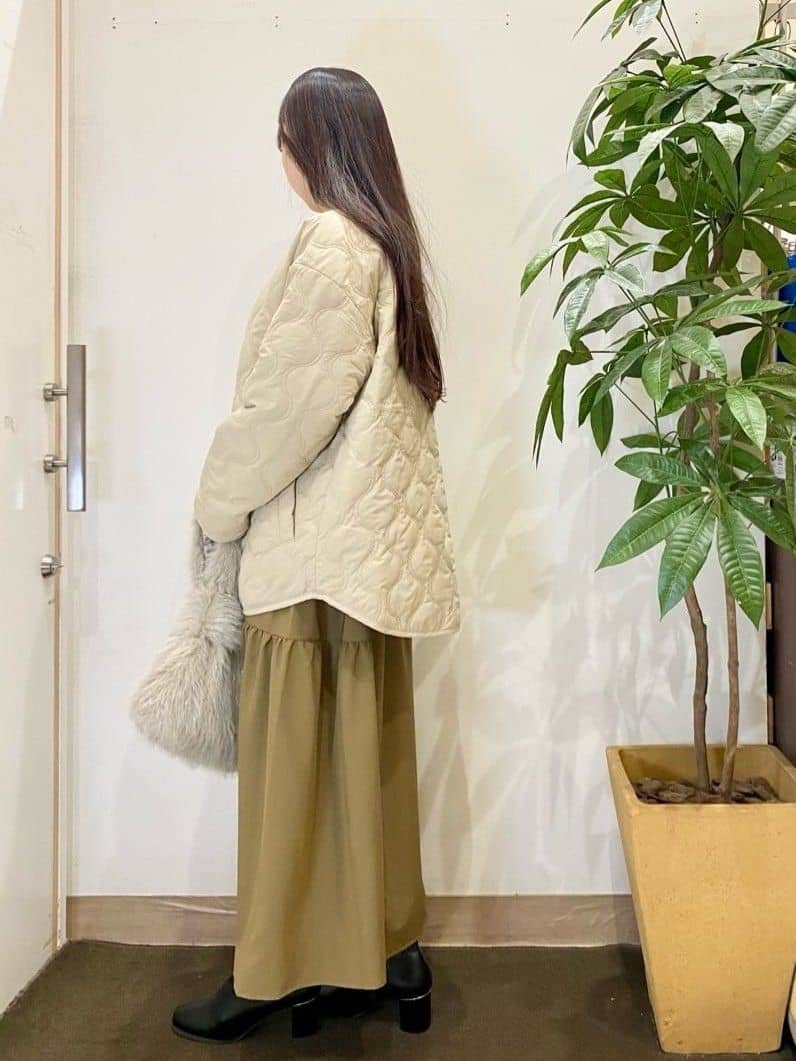 AYUMIさんの「SHOO･LA･RUE｜ストレッチブーツ」を使ったコーディネート
