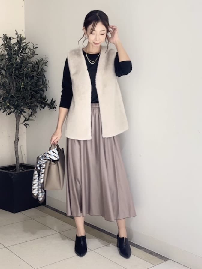 shioriさんの「INDIVI｜ミンク調フェイクファージレ」を使ったコーディネート