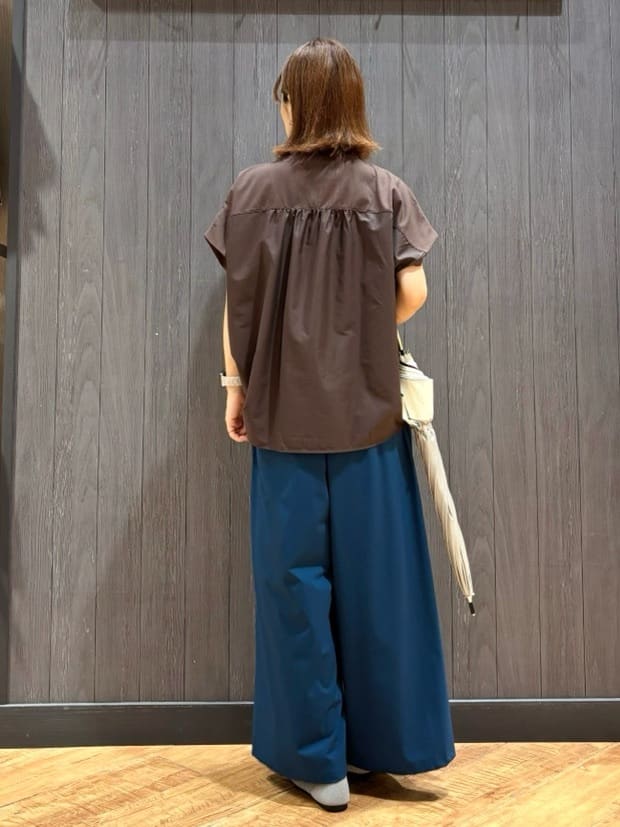 meiさんの「SHOO･LA･RUE｜【S-LL/軽量】さらさらストレッチ ガウチョパンツ」を使ったコーディネート