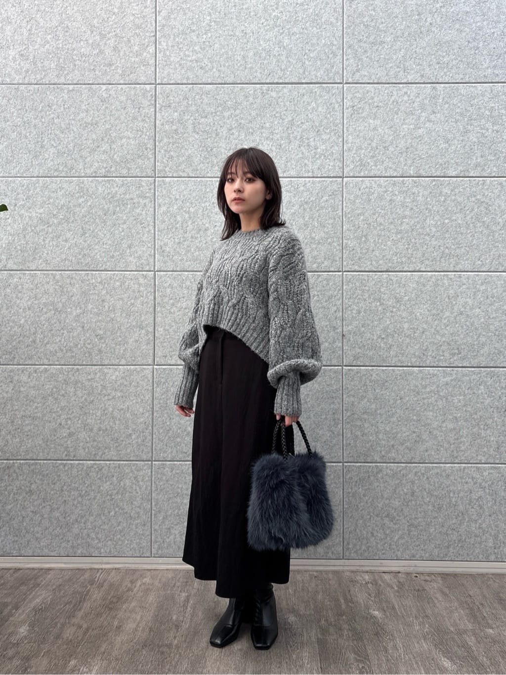 erikaさんの「INDIVI｜シャインツイルラップスカート」を使ったコーディネート