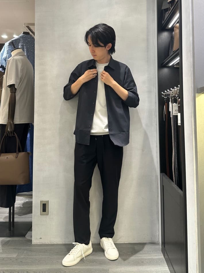 kotonaさんの「TAKEO KIKUCHI｜レザースニーカー」を使ったコーディネート