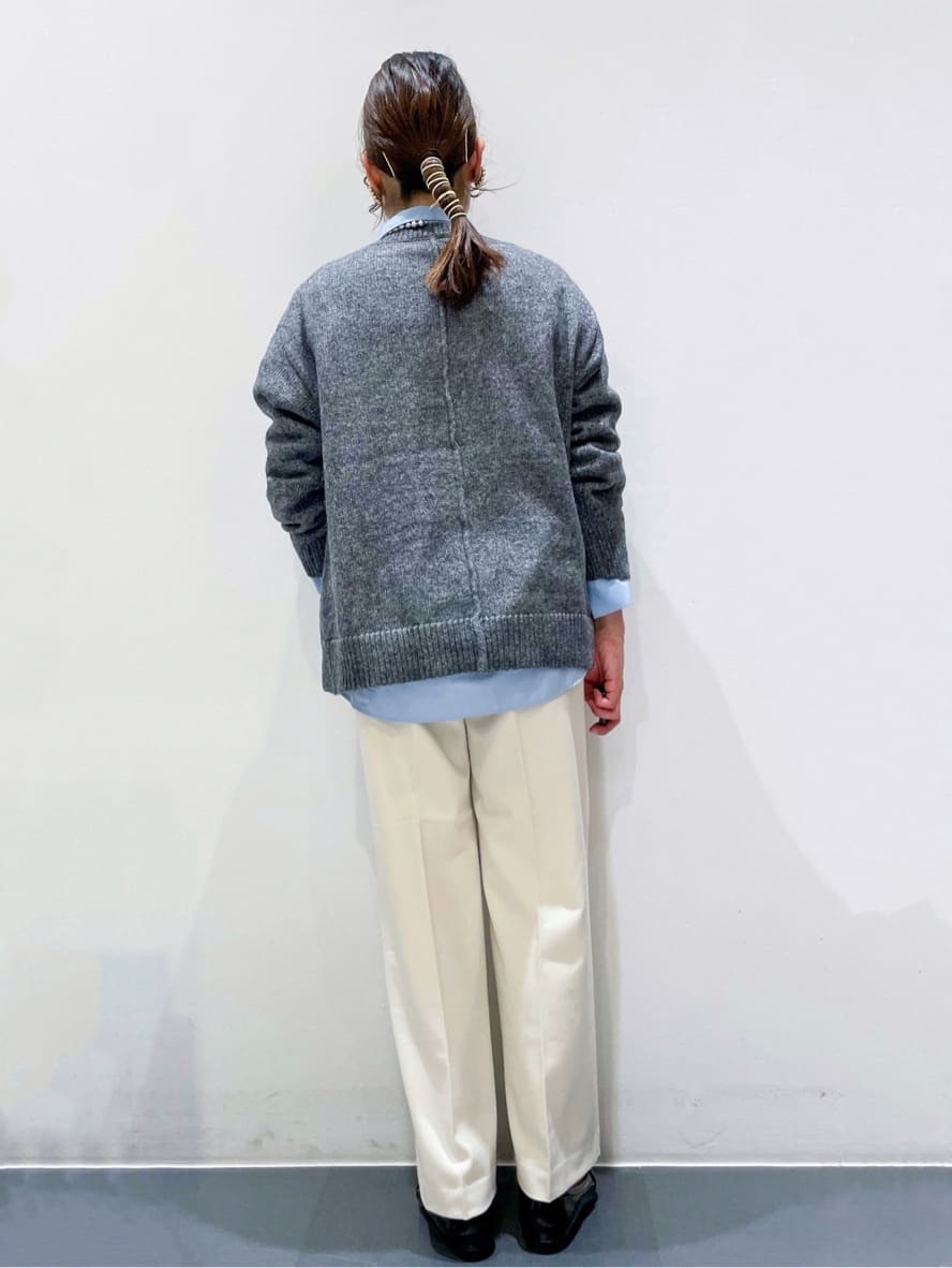 ともも。さんの「OPAQUE.CLIP｜撥水フードミドルダウンコート【防風／抗菌防臭／洗濯機OK】《S～LL》」を使ったコーディネート