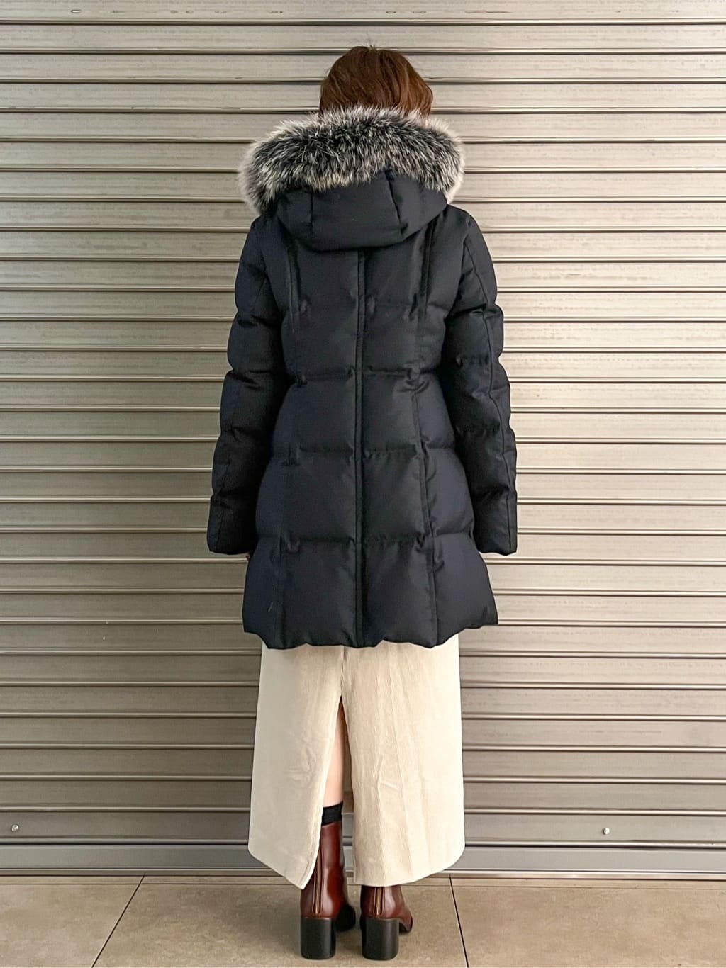 じゅんさんの「DRESSTERIOR｜◆ワイドフープピアス」を使ったコーディネート