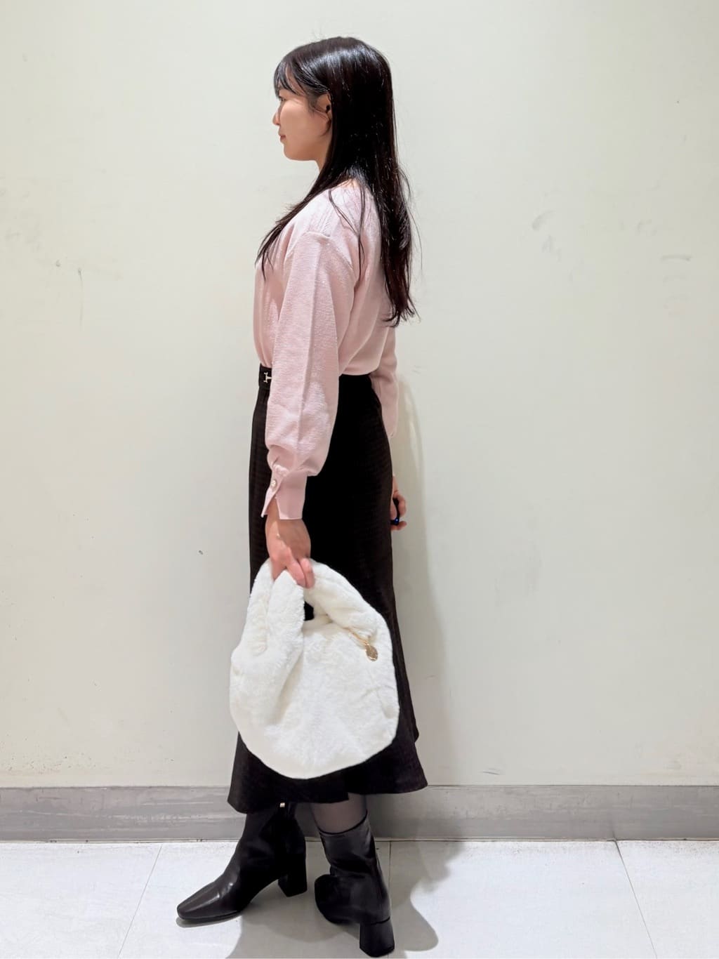 きみさんの「OPAQUE.CLIP｜ラメガーター編みボートネックニット【洗濯機OK】《8col／XS～LL》」を使ったコーディネート