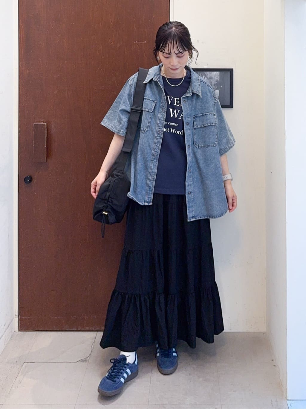 𝐇𝐢𝐫𝐨𝐦𝐢さんの「SHOO･LA･RUE｜【S-LL/ひんやり/UV】選べる6柄でそれぞれ欲しくなる プリントTシャツ」を使ったコーディネート
