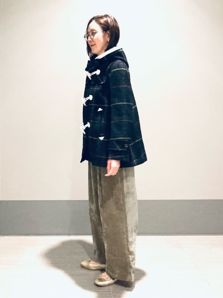 Furuさんの「DRESSTERIOR｜ソフト別珍イージーパンツ」を使ったコーディネート