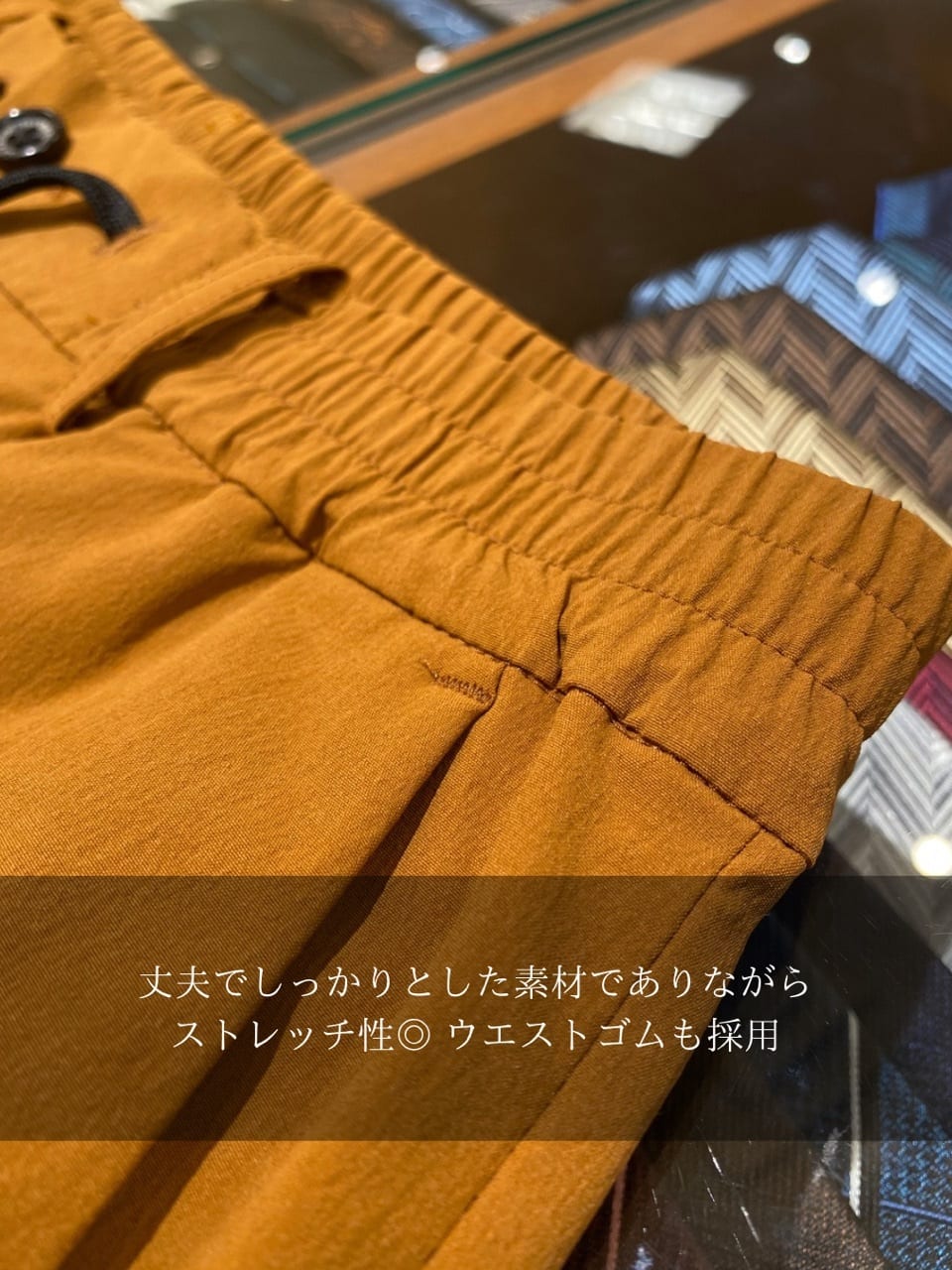 小南大和さんの「TAKEO KIKUCHI｜【3Dナイロンストレッチ】スリムイージーパンツ」を使ったコーディネート