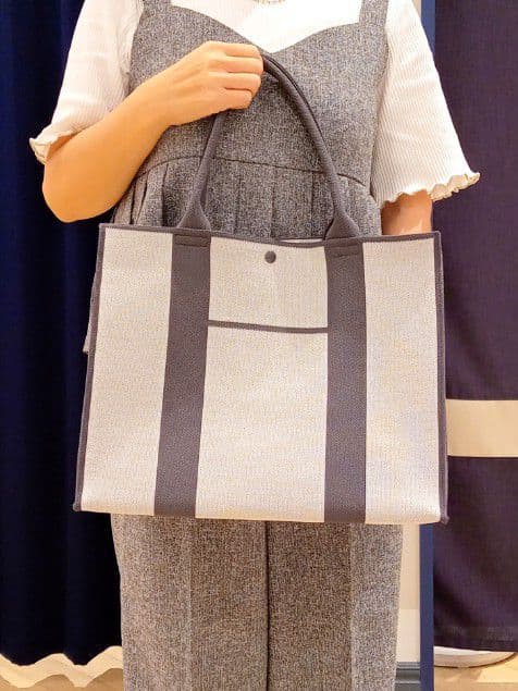 せきちゃんさんの「grove｜【2点SET/体型カバー】夏から秋まで着まわせる！プリーツビスチェセットアップ」を使ったコーディネート