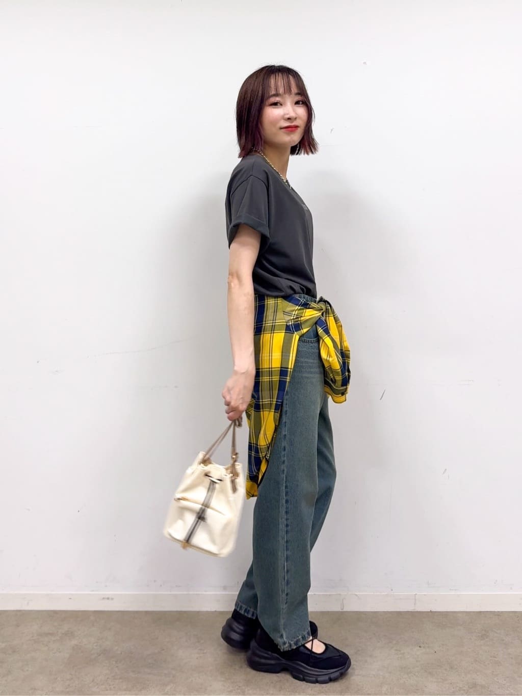 𝐜𝐡𝐢𝐤𝐚さんの「SHOO･LA･RUE｜【S-LL/ひんやり/UV】選べる6柄でそれぞれ欲しくなる プリントTシャツ」を使ったコーディネート
