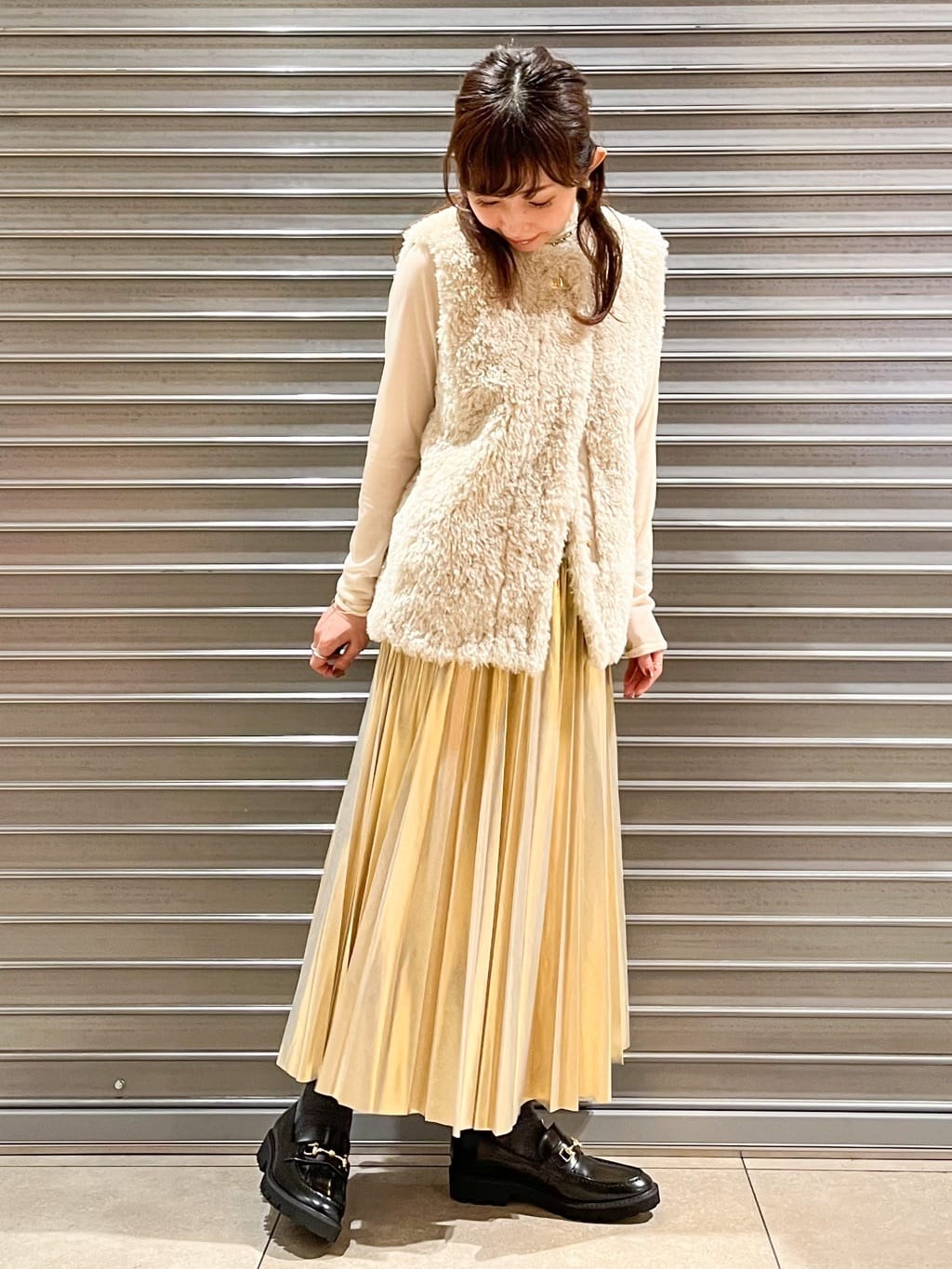 じゅんさんの「DRESSTERIOR｜◆エコファージレ」を使ったコーディネート