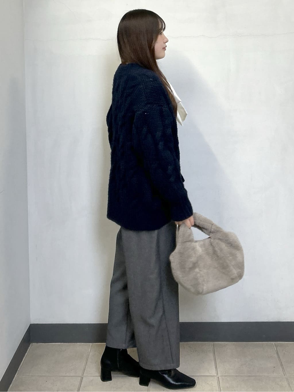 sayaさんの「OPAQUE.CLIP｜ケーブルローゲージニットカーディガン【洗濯機OK】」を使ったコーディネート