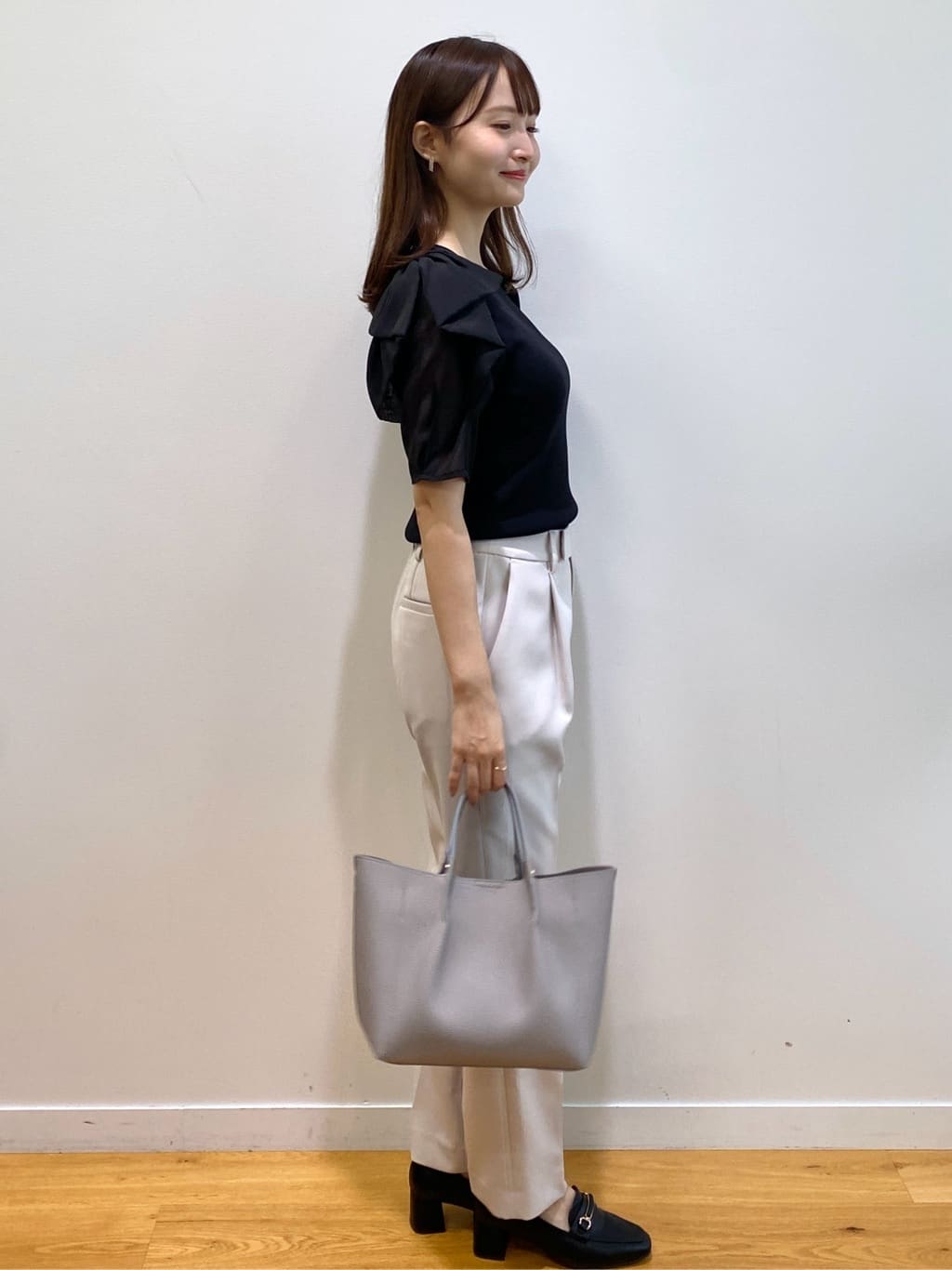 みさかさんの「index｜リボンスリーブドッキングニット【洗濯機洗い可／抗ピル】」を使ったコーディネート