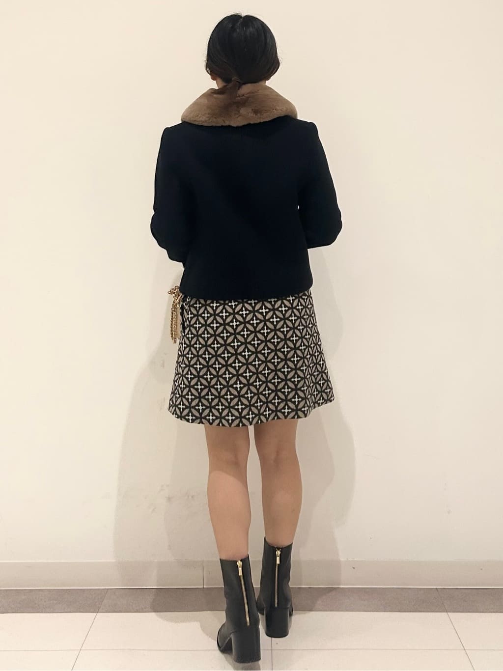 とりみさんの「DRESSTERIOR｜シルクブレンドメリノウールリブプルオーバー」を使ったコーディネート