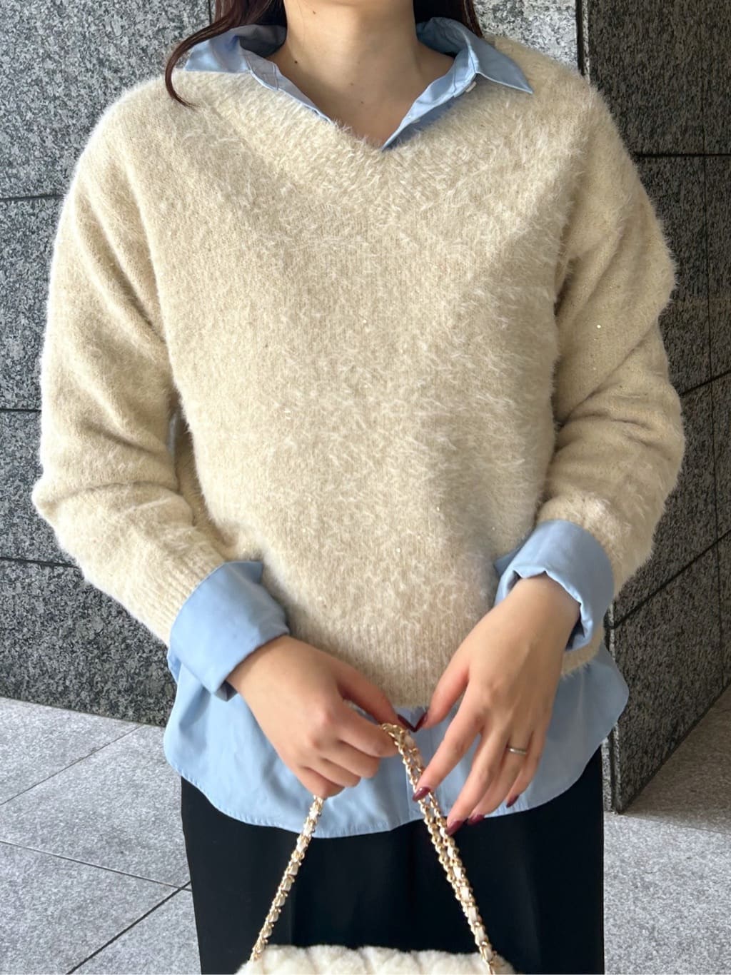 Risaさんの「OPAQUE.CLIP｜ポケット刺繍レギュラーカラーシャツ【洗濯機OK】」を使ったコーディネート