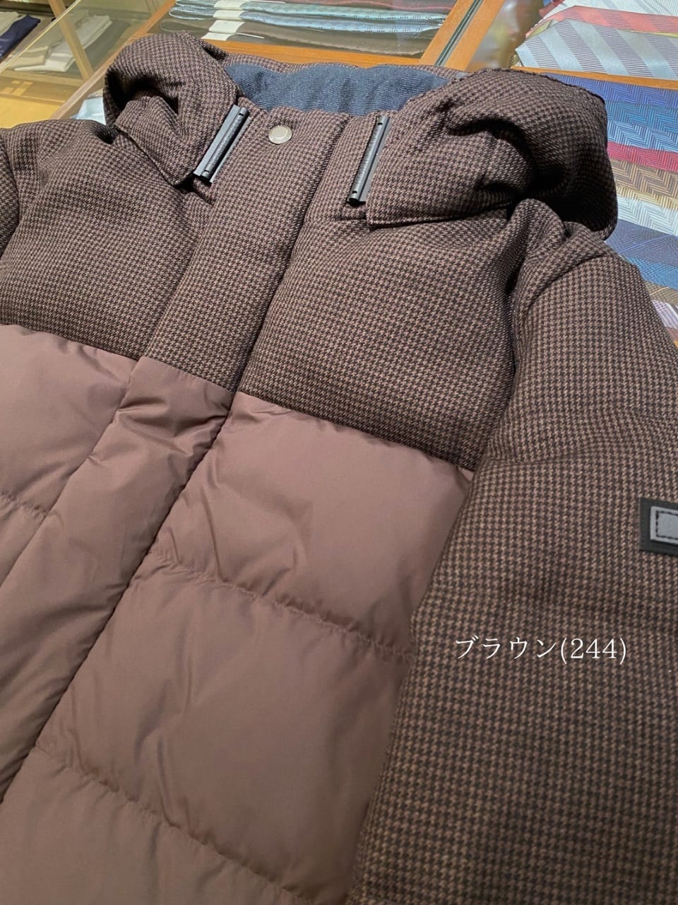 小南大和さんの「TAKEO KIKUCHI｜カラーコンビ ダウンブルゾン」を使ったコーディネート
