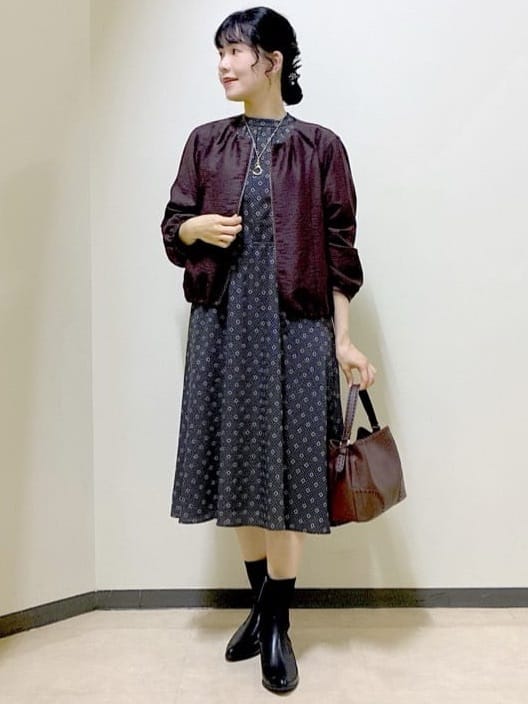 beni_gingerさんの「Reflect｜【きちんと見え／通勤／セレモニーにおすすめ◎】ドット&times;ダイヤ柄ワンピース」を使ったコーディネート