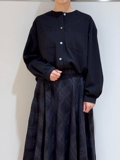 あやさんの「UNTITLED｜【アンサンブル可/薄手】ベーシッククルーネックカーディガン」を使ったコーディネート