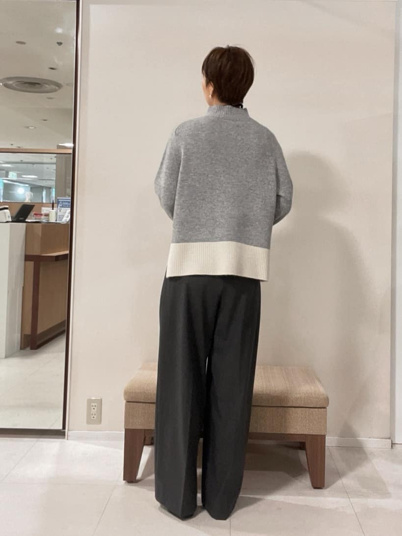 IWAMOさんの「UNTITLED｜【8色展開/洗える】ウールカシミヤ ハイネックニット」を使ったコーディネート