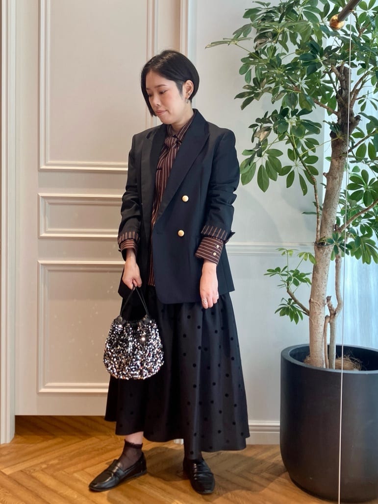 konominさんの「DRESSTERIOR｜スパンコール2WAY巾着バッグ」を使ったコーディネート