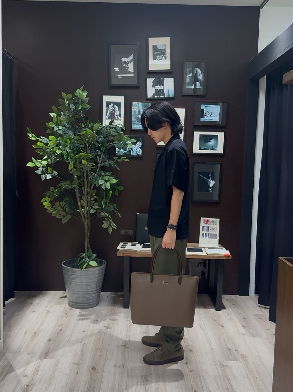 Shoさんの「TAKEO KIKUCHI｜【COOL CITY WEAR】エアートール オープンカラーシャツ /接触冷感・通気性」を使ったコーディネート