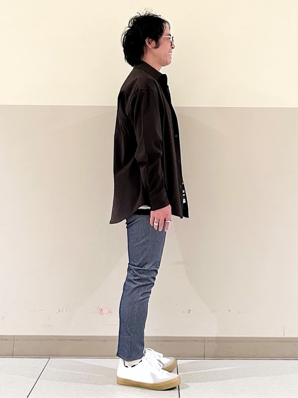 KENJI Iさんの「THE SHOP TK｜マルチボーダープルオーバー S／S」を使ったコーディネート