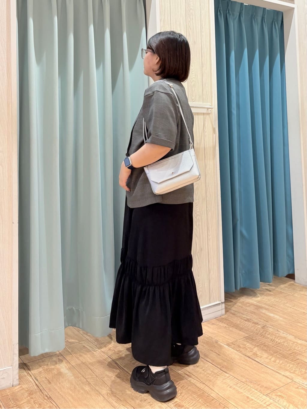 砂糖さんの「SHOO･LA･RUE｜【セットアップ可/洗濯後しわになりにくい】5分袖テーラードジャケット」を使ったコーディネート