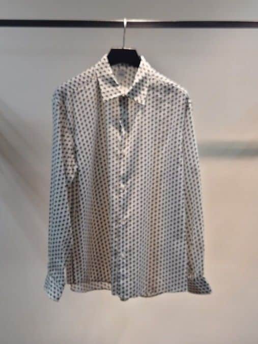 あまえびさんの「TAKEO KIKUCHI｜ボーラーハット柄 長袖シャツ」を使ったコーディネート